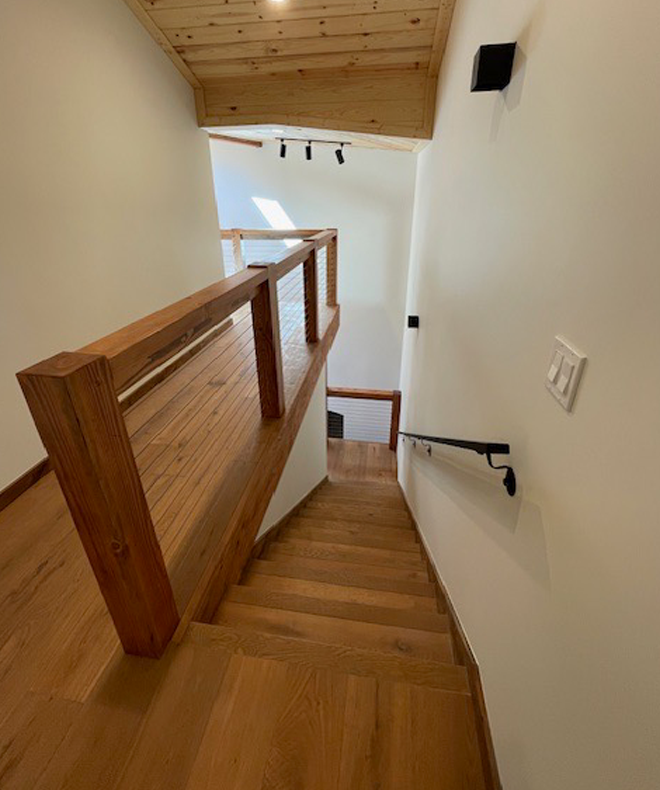 BestHardwoodFlooring-Tile-Reno-NV-HardwoodFlooringInstallation-Sales-10